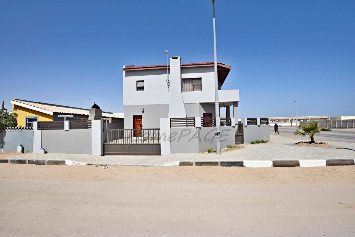 Mondesa, Swakopmund:  Neat Double Storey Home is for Sale - Photo 3