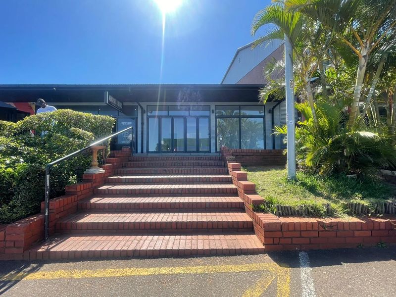 Hendra - Prime 70m2 Retail Space in Sought-After GlenAshley Shopping Centre - Photo 3