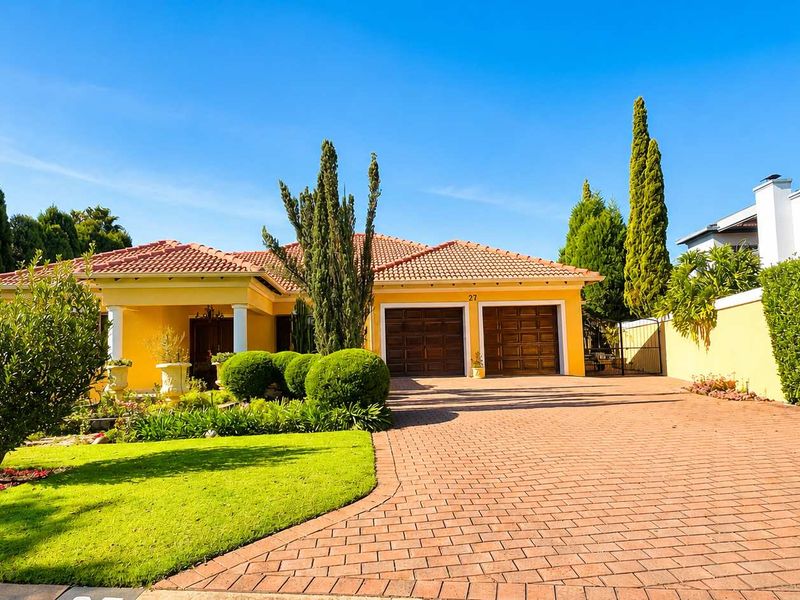 A Rare Midstream Gem - Immaculate, Freshly Painted Family Home | 3 Bedrooms | 1 Study | 3 Bathrooms | Midstream Estate - Photo 4