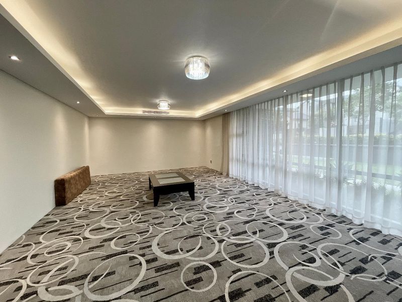 Stunning Five Bedroom Home Available in Waterfall Country Estate - Photo 10