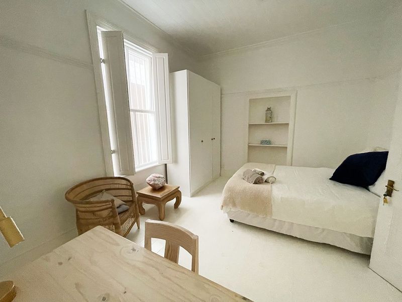 Sea Point Communal living - Photo 4