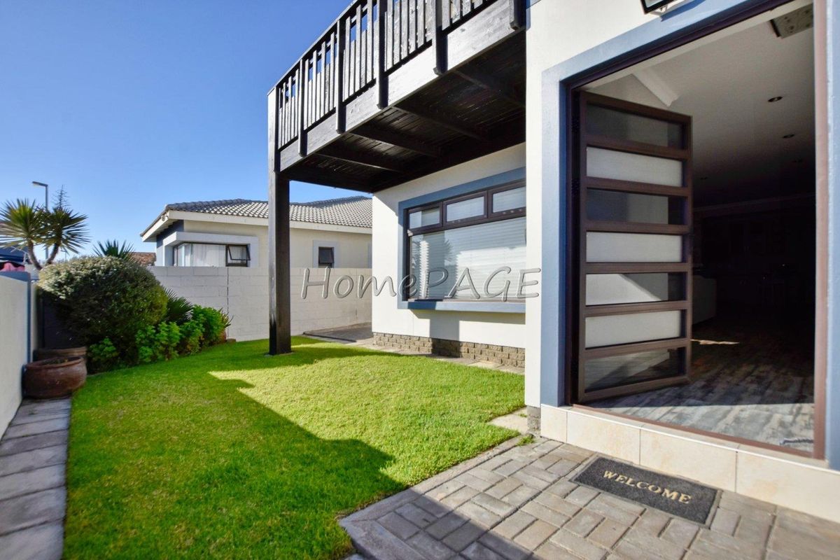 Ext 19, Swakopmund:  Spacious Double Storey Home is for Sale - Photo 3