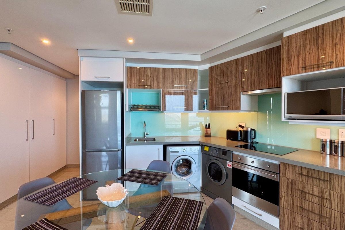 Stunning Furnished Unit at the Pearls Sky - Photo 3