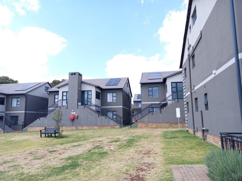 3 Bedroom Townhouse FOR SALE in Norton's Home Estates, Benoni - Photo 5