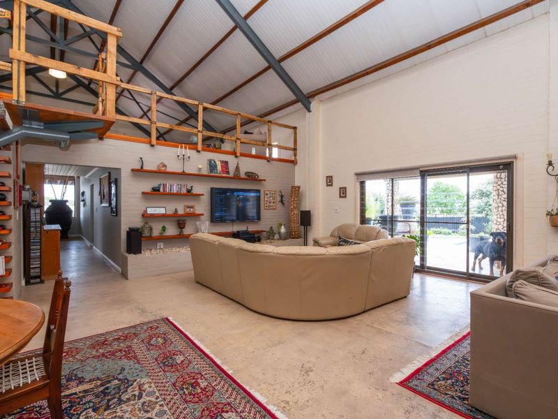 Smallholding for sale in Long Acres Country Estate - Photo 8