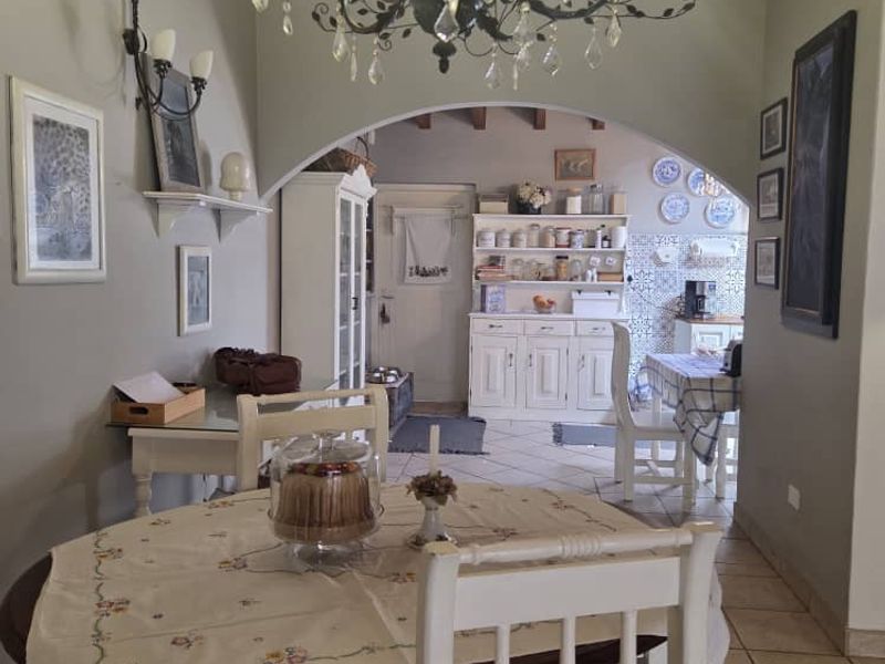 3 Bedroom Home For Sale in Vineta - Photo 3