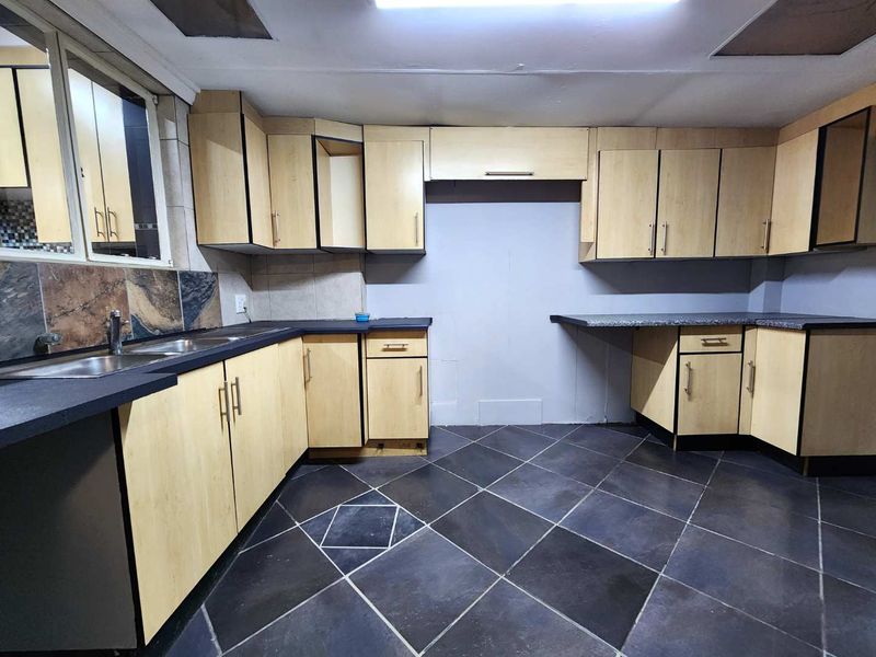 Income-Producing Property in a High-Demand Location - Photo 9