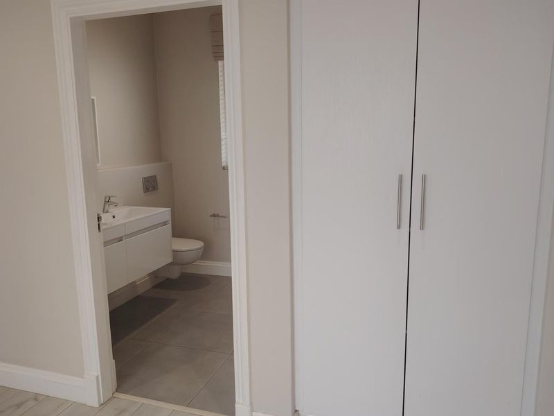 Lovely Retirement Apartment - Photo 9