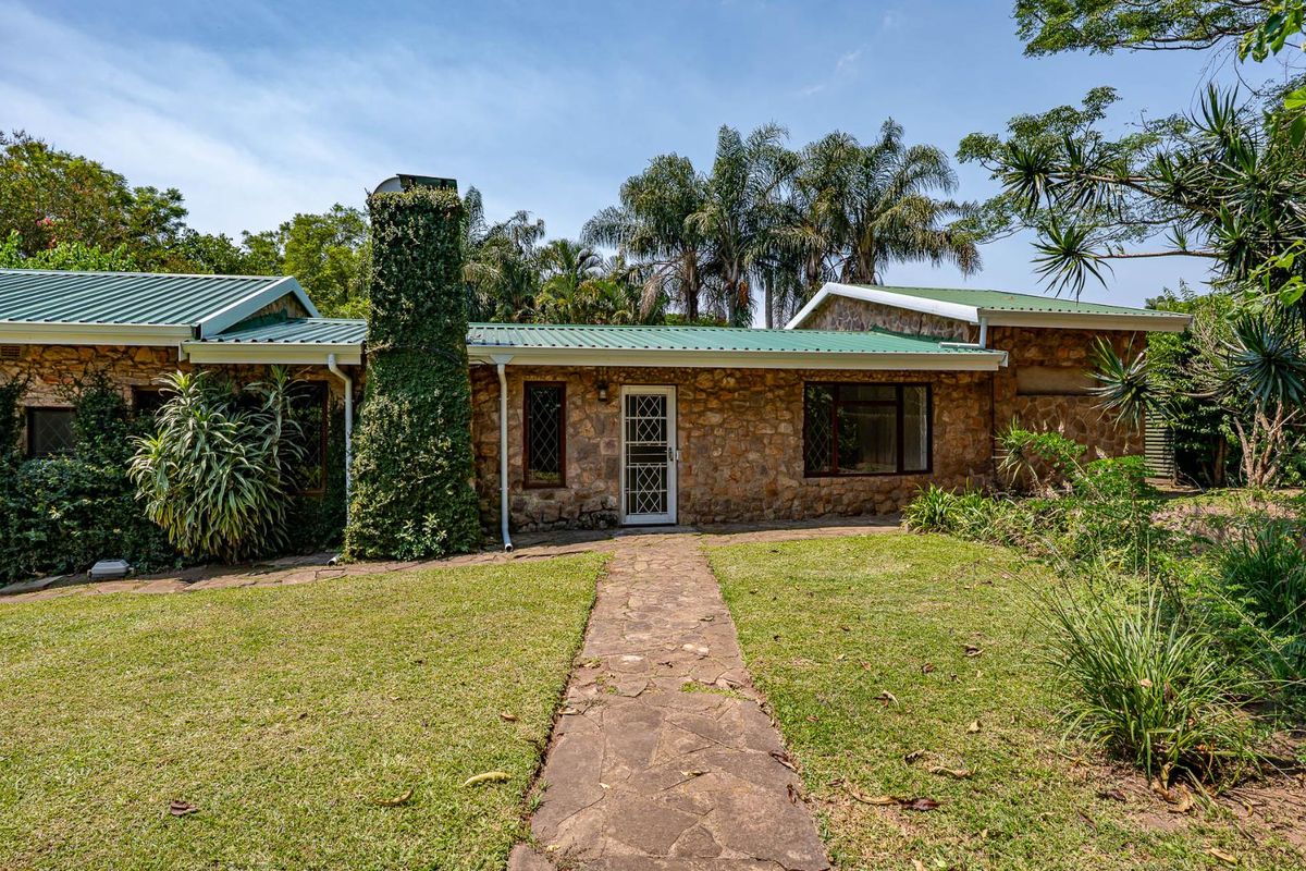 CHARMING STONE COTTAGE IN PRIME WATERFALL 1 WITH POOL! - Photo 3