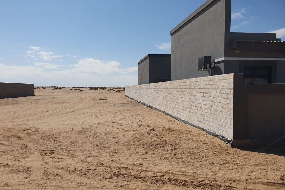 This can be your piece of land at the Henties Bay! - Photo 2