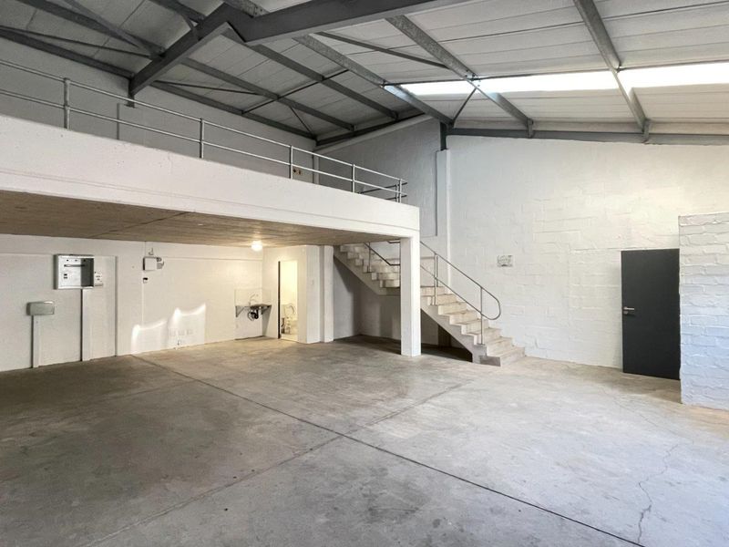 Versatile Mini Warehouse To Let in Cornubia Industrial Precinct | 139m2 - Photo 2