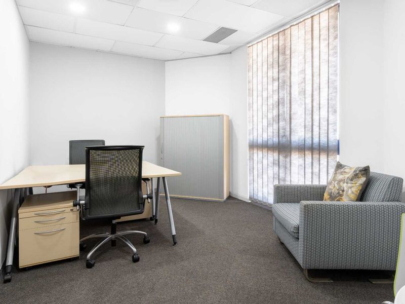 Flexible office memberships in Regus Lakeview Terraces - Photo 3