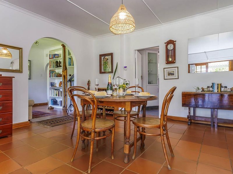 Elegant Hillcrest Sanctuary with Income-Generating Cottage - Photo 3