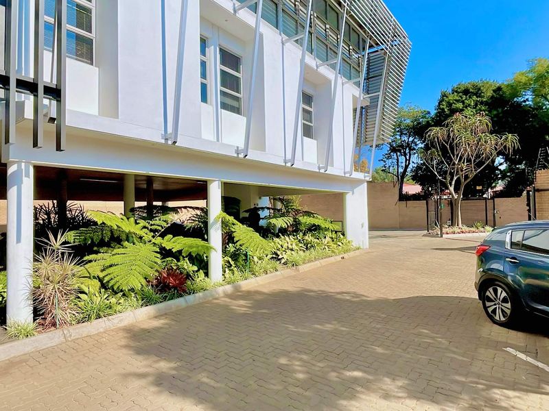 PRIME 230m2 NEWLY RENOVATED OFFICE SPACE TO LET | 379 LYNNWOOD ROAD | MENLO PARK - Photo 3