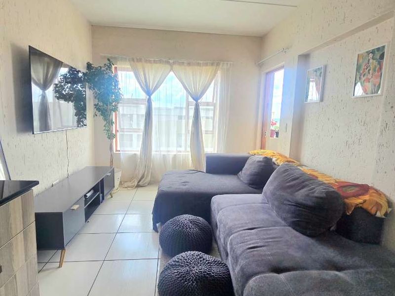 2 bed, 1 bath apartment for sale in Paulshof, Midrand. - Photo 5