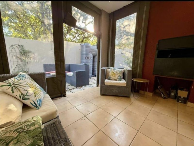 3 Bedroom House For Sale - Photo 5