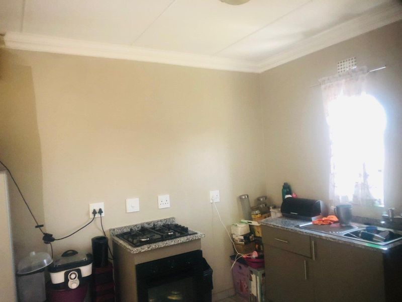 2 Bedrooms 2 Bathrooms Apartment For Sale South hills - Photo 7