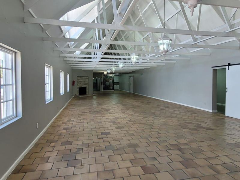 Commercial Property In George - Photo 2