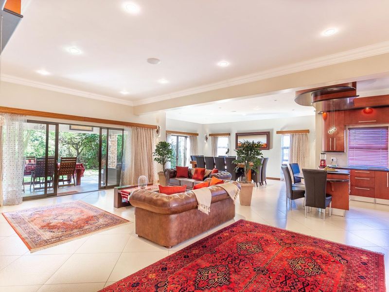 PRIVACY, POSITIONING, PRICE, PROPERTY PERFECTION! - Photo 3