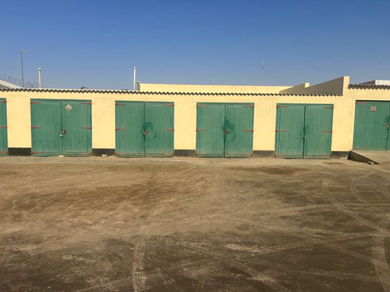 FOR SALE- 2X OFFICE SPACES AND 3X, 2 BEDROOM FLATS, WALVISBAY, NAMIBIA - Photo 6
