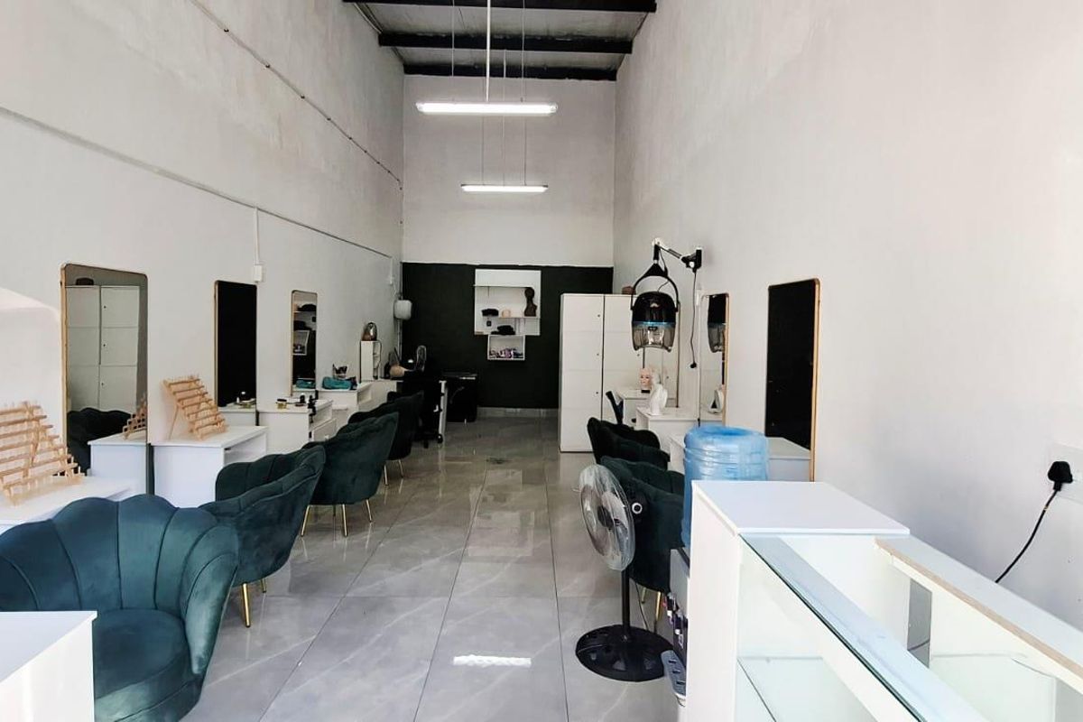 **Discover Prime Business Opportunities with Trafalgar Property Group** - Photo 2