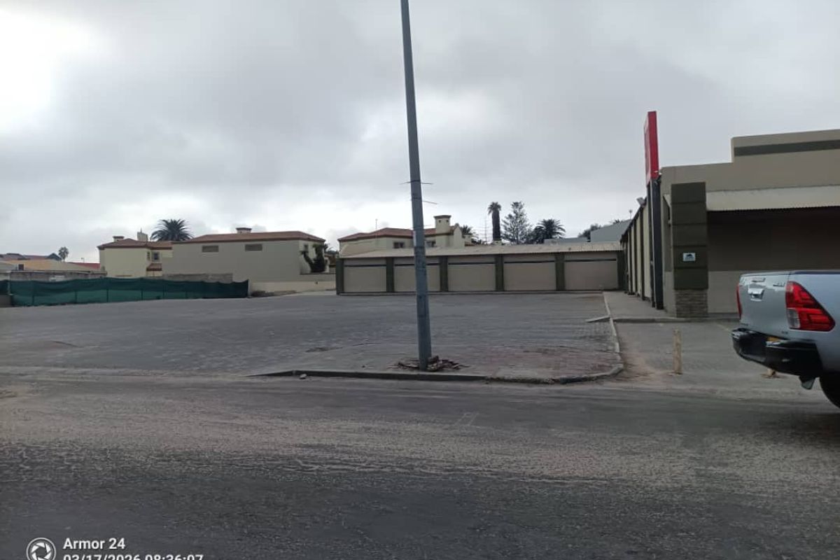 For Sale: Unlock Retail Success: Prime Business Property Awaits Walvisbay - Photo 5