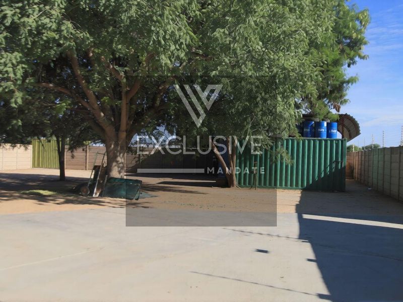 Prime Light Industrial Opportunity | Ongwediva Extension 12 - Photo 8