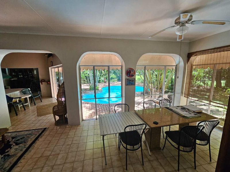 Stunning 5-Bedroom Double Story Home Bordering iSimangaliso Wetlands Park - Photo 8