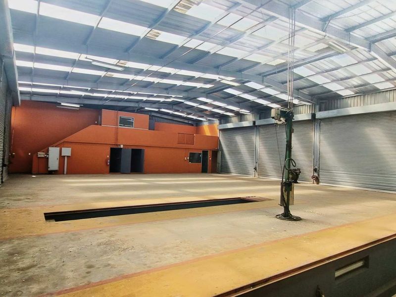 Warehouse / Factory to Let - Yard-Led Industrial HQ with Covered Loading (Prospecton Industrial) - Photo 9