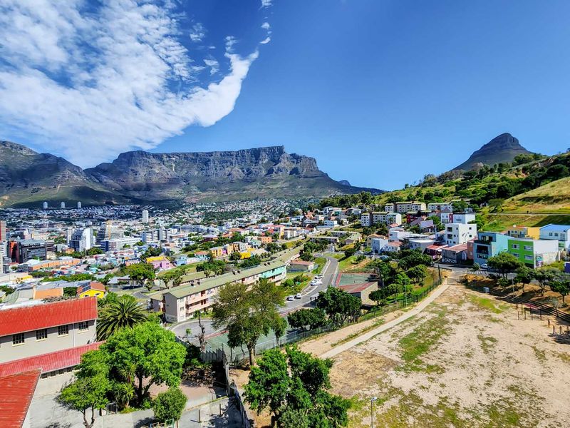 Penthouse Living in the city with outstanding views - brand new apartment - Photo 3