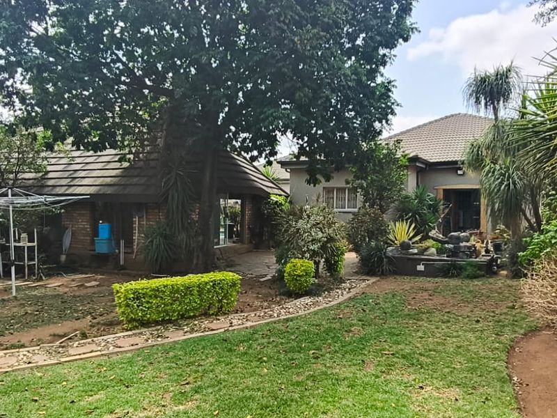 6 bedrooms house for sale in Pretoria Gardens - Photo 8
