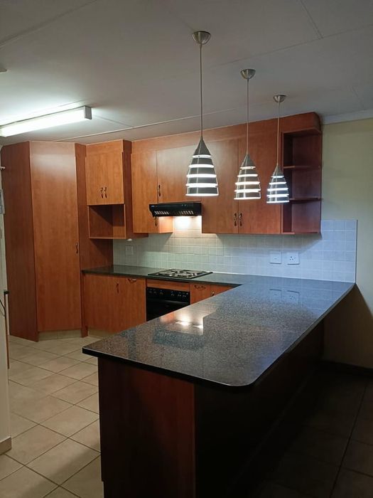 Property #2489464, Townhouse Pending Sale in Montana