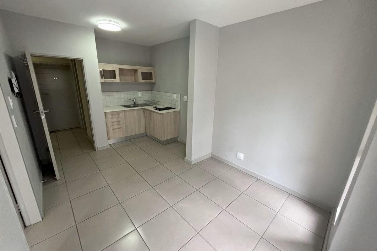 1 Bedroom Apartment to Rent in Hatfield - Photo 3
