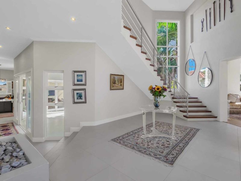 STYLISH 5 BEDROOM RESIDENCE IN DAINFERN VALLEY SECURE ESTATE - Photo 2