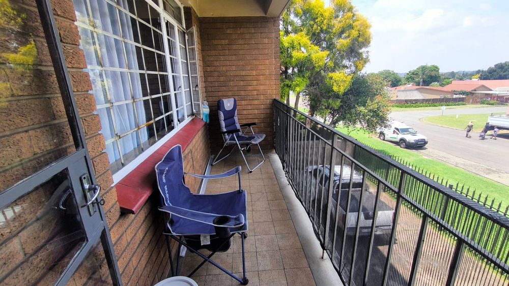 Enclosed Balcony from Lounge