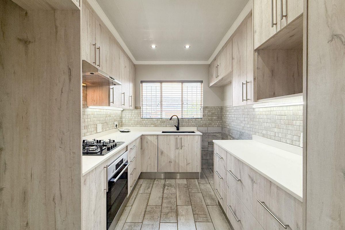 Newly Renovated Beauty with Sunset Views - Photo 3