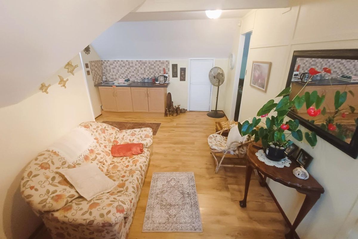 FOR RENT  |  Bothas Hill ||  1 Bedroom Furnished Apartment - Photo 3