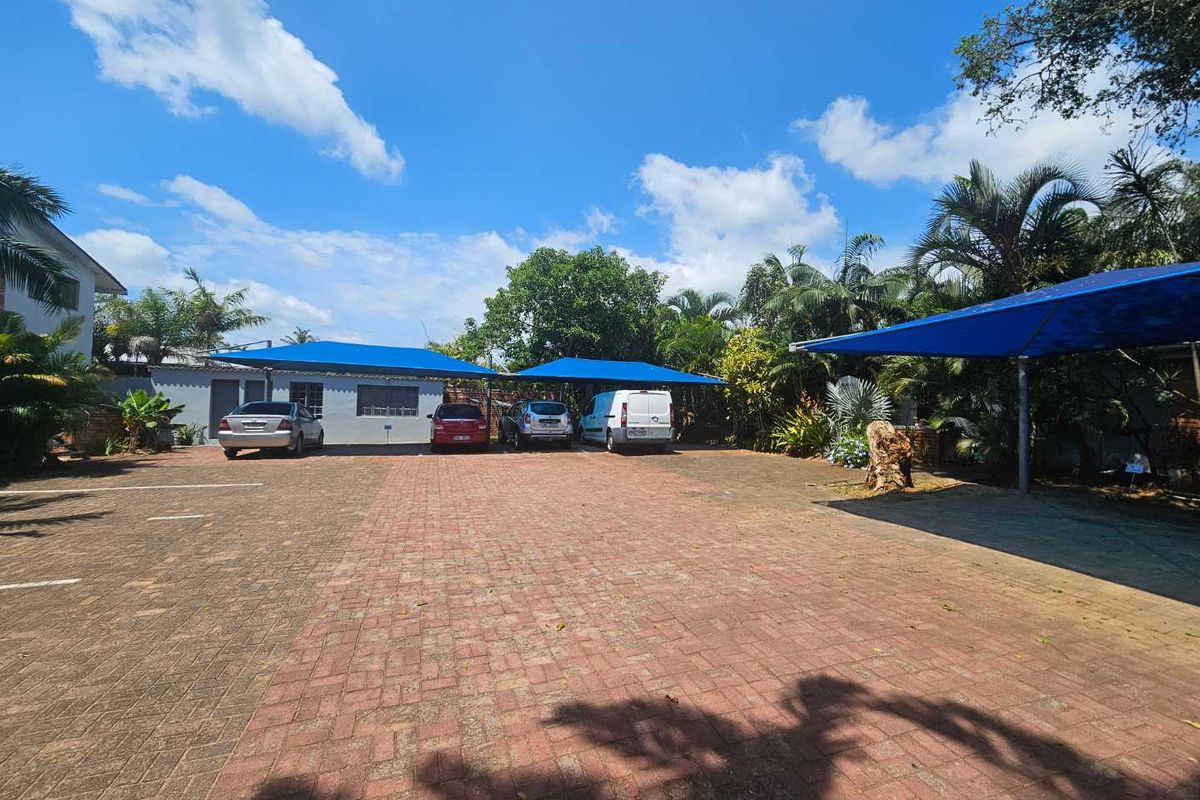 1-bedroom apartment nestled within the serene heart of St Lucia, a haven within the iSimangaliso Wetland Park World Heritage Site. - Photo 4