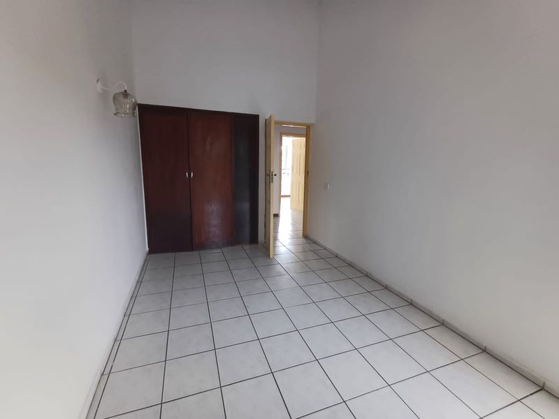 Welcome to your dream home! This 3-bedroom duplex is the perfect blend of style and comfort - Photo 9