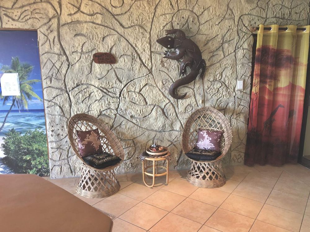 Shared additional sitting area