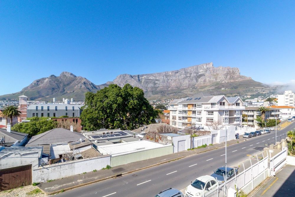 Views of Table Mountain from the Lounge