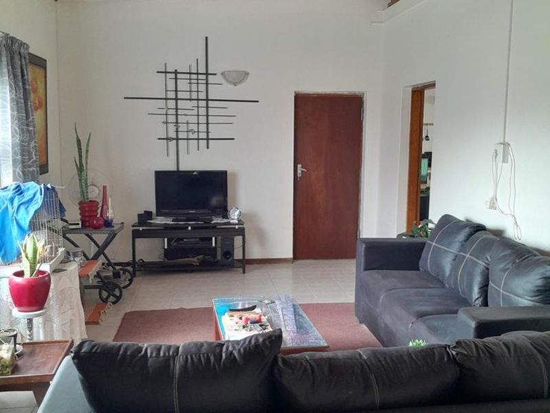 Dual Living Opportunity - Photo 6