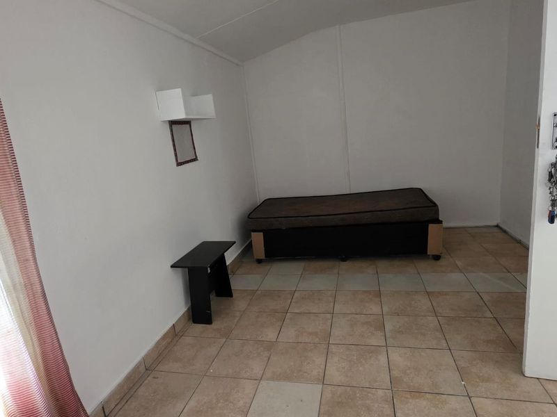 Student accomodation close to University of Free State - Photo 10