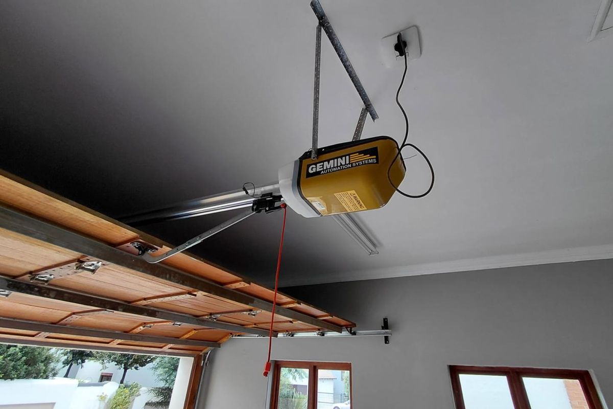 Modern Double-Storey Home in Secure Monvilla Estate Montana Park for sale - Photo 3