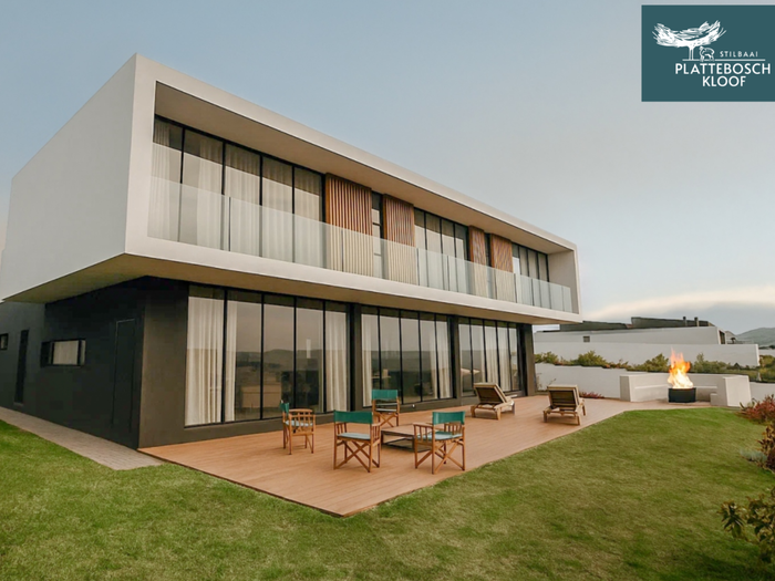 Property #2426654, House For Sale in Still Bay West