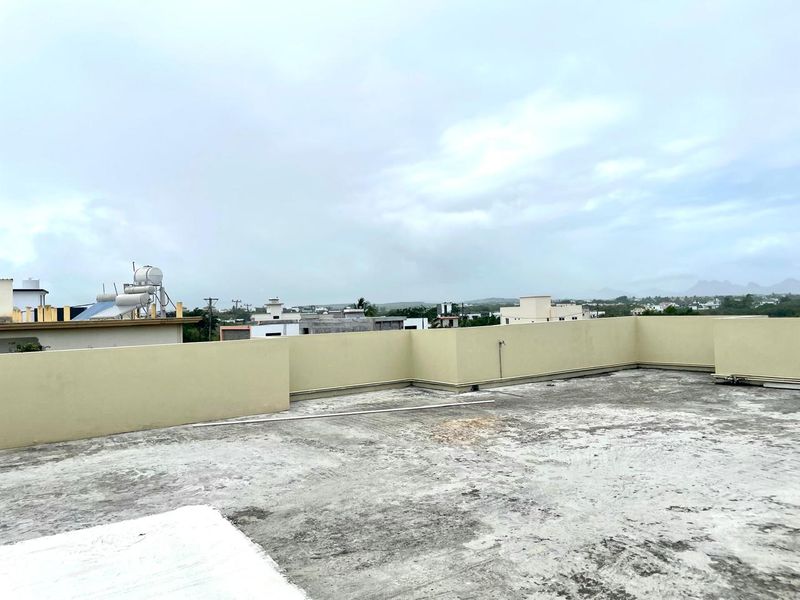 An Exceptional Villa with Outstanding Potential, Blending Contemporary Elegance and Tropical Living - Photo 10