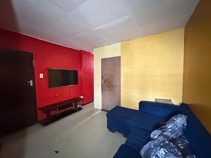 Investor’s Dream in the Heart of Pretoria Central - Photo 3