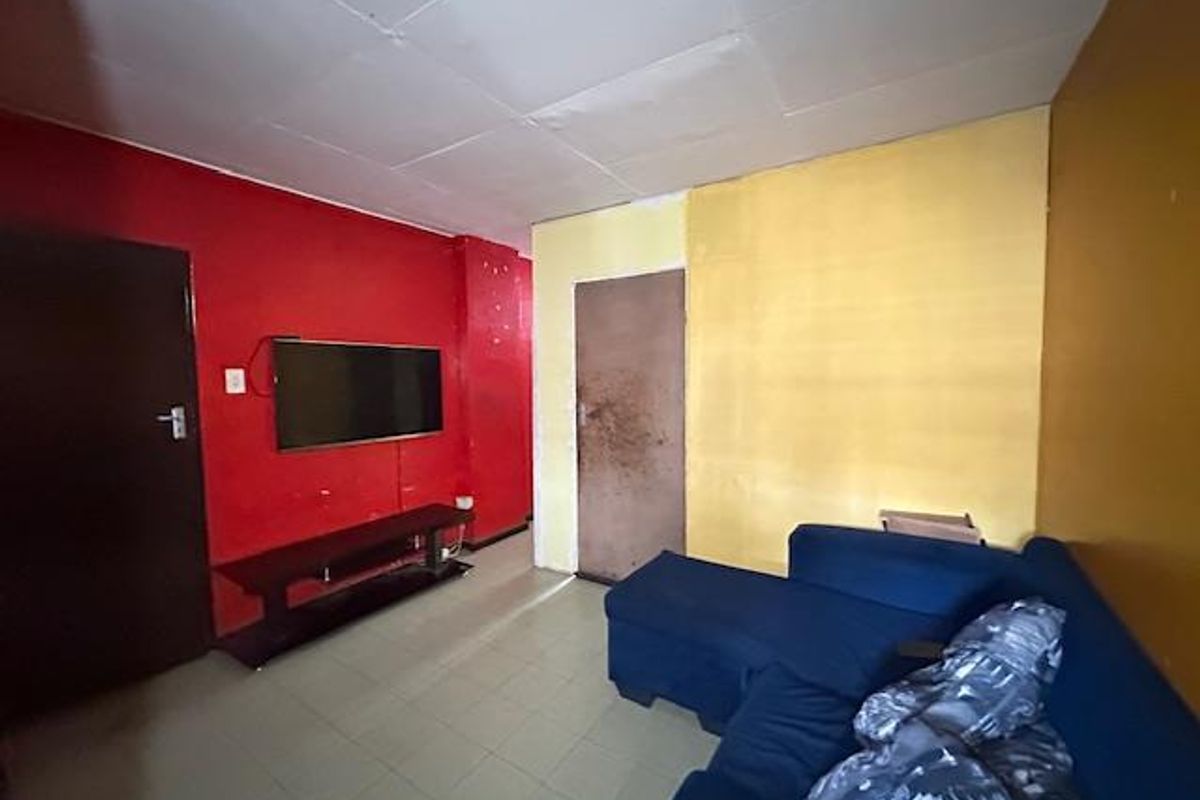 Investor’s Dream in the Heart of Pretoria Central - Photo 3