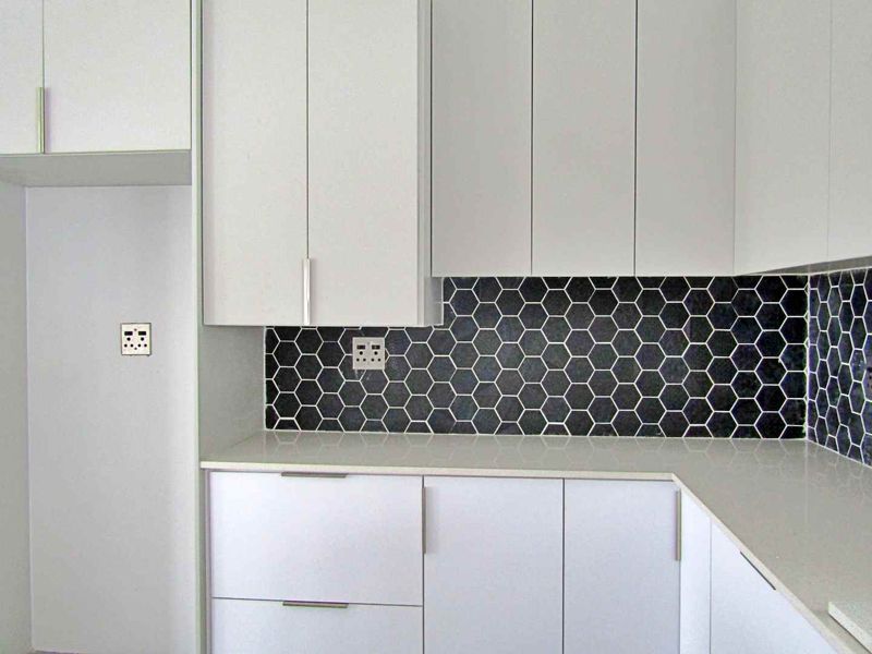 Nearly complete and looking for its owner - Photo 6