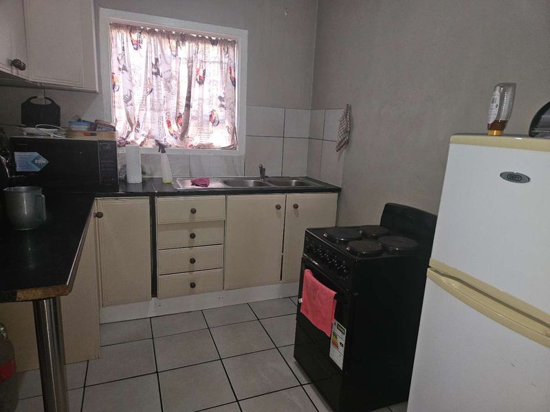 Cosy renovated two-bedroom house for sale - Photo 6